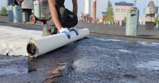 Гидроизоляции битумной кровли | Уральская Полимерная Компания – от 685 руб. за м²